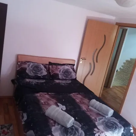 דירה Apartament Viile קלוז'-נאפוקה